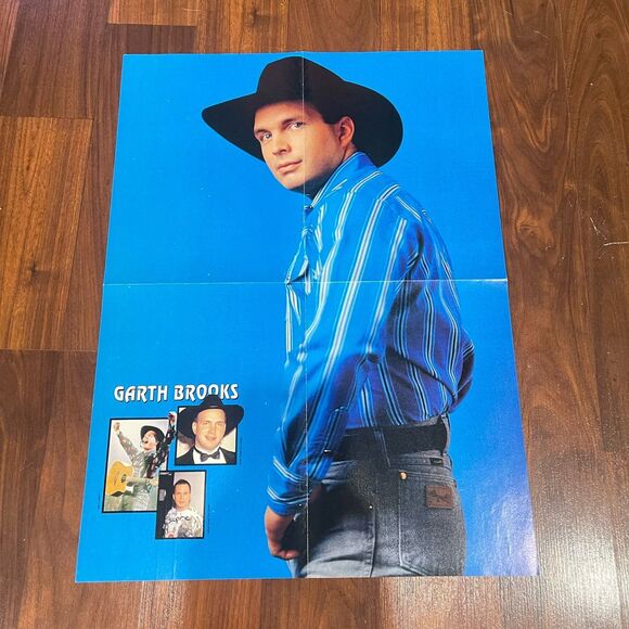 Vintage Country Music Magazine Poster Garth Brooks 16x21 1‎ Side - Picture 1 of 2